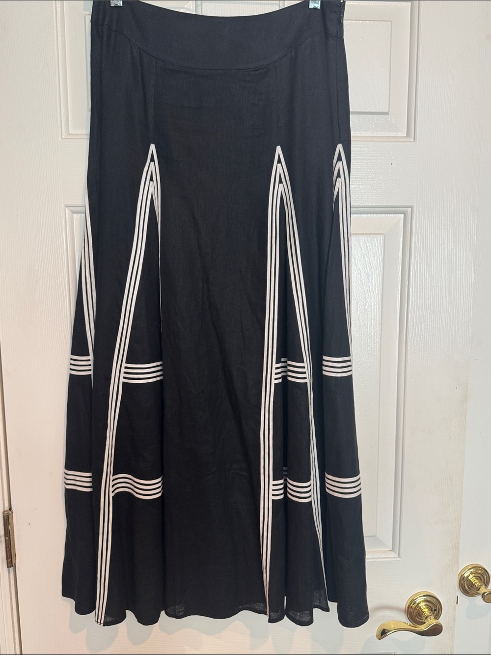 Black linen size 6 Maxi Skirt with White Stripe Detail